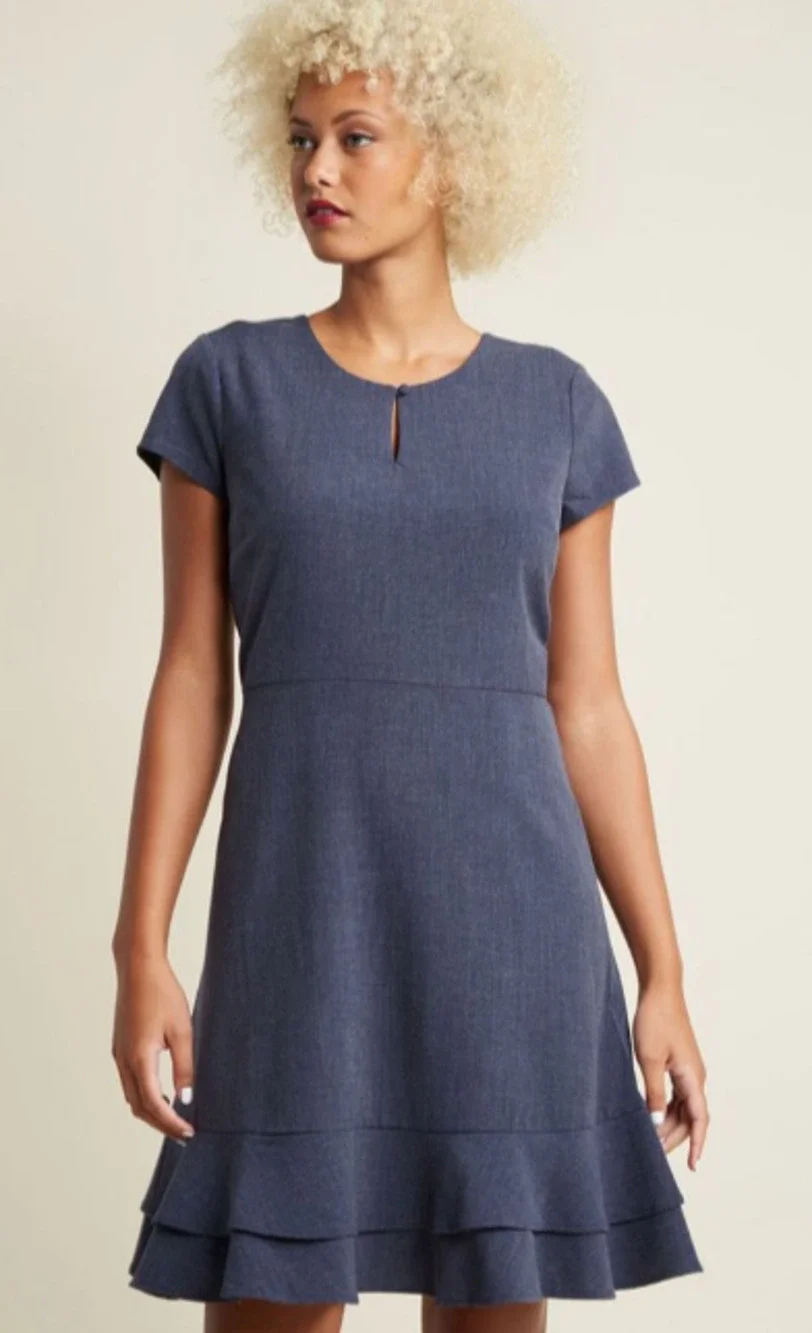 Downeast Women's Fit and Flare Ruffle Hem Blue Short Sleeve Dress M 6-10